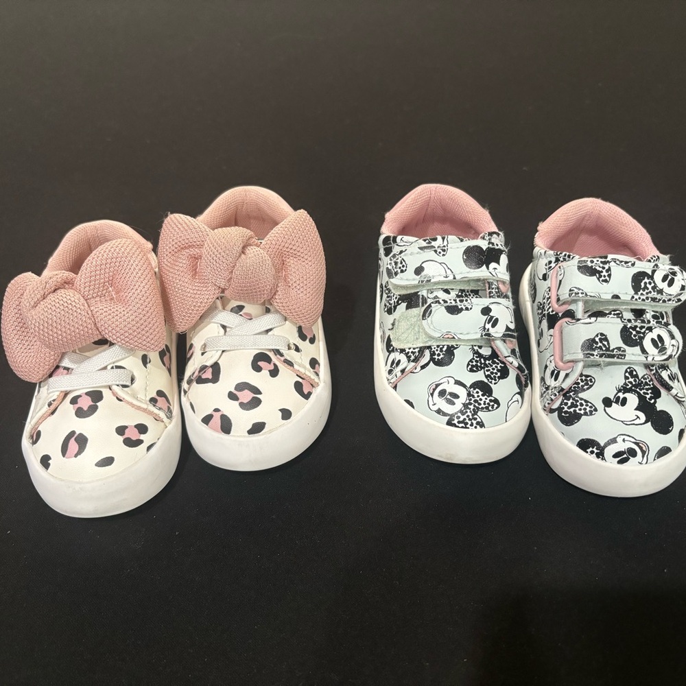 Disney Minnie Mouse Pink and Black Sneakers